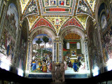 Inside Libreria Piccolomini with the Three Graces .. S9270