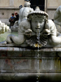  Fontana del Moro, closeup<br/> ..  R9563