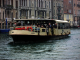 Vaporetto going up the Grand Canal .. 2661