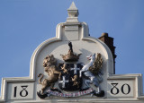 Victorian Crest.jpg