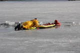 20080108_bridgeport_conn_fd_ice_rescue_training_lake_forest_DP_ 077.jpg