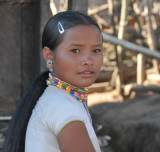 Jeune fille des tribus