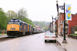 The CSX Derby train eases through Downtown Frankfort