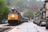 The CSX Derby train eases through Downtown Frankfort 