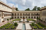 Rambagh Palace Hotel Courtyard Jaipur.JPG