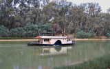 Paddleboat on Murray River.jpg