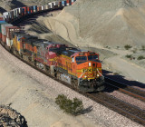 BNSF4681 at Topock