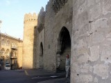 Walking tour of Baku - old fortress