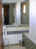 Kairouan - elegant bath, 4-star La Kasbah (Golden Yasmin) Hotel