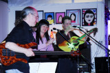 MichaelManring w MarkLemaire&Twilight 100627 49.JPG