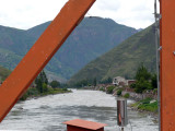 The bridge over the river at the town of Pisac