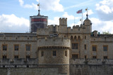 The incredible historicTower of London  ruined by advertising