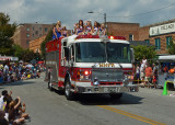 WEST HENDERSON HIGH SCHOOL CHEERLEADERS IN THE APPLE PARADE  -  ISO 80