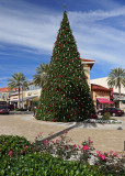 SHOPPING MALL IN DESTIN, FLORIDA  -  ISO 80