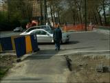3/5/2006 - En arrivant de Debroux. Les piétons aussi sont exposés...