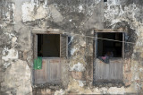 Laundry drying windows