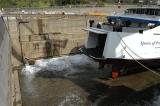 Flooding the graving dock