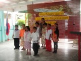 2nd graders with Tchr Myleen.JPG