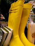 Yellow - Bu 3 : Yellow wellies