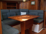 settee & dinette to port