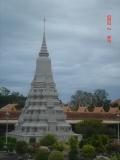 cambodia phnom penh royal palace