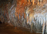 Stalactites ... tombent