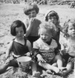 1933 at the beach - a friend, Dorothy, Duncan, a friend and Mary