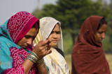Praying women, Lumbini