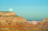 Grand-Canyon-Moonrise-02