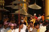 014 - Ceremony, Swedagon pagoda