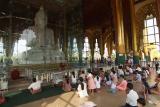 032 - Worshippers around a giant marble Buddha