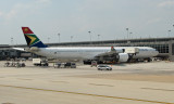 The extremely long A340-600