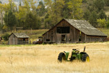 Barn  Tractor 2223_1 color sf.jpg