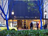  Hotel Sofitel entrance