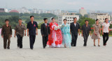 Wedding party on their way to lay flowers at the Mansudae Grand Monument