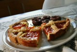 home-made pie from Elisabetta, the hostess...