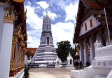 Chedi At Wat Rakang