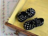 Pretty Shoes for Pretty Feet *