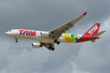 TAM Airbus A330-200 PT-MVN Football 2010 and Signatures
