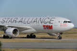 TAM Airbus A330-200 PT-MVM Star Alliance