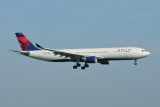 Delta Airbus A330-300 N806NW