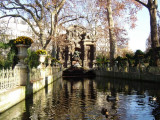 Fontaine de Medicis - Ducks - Jardin du Luxembourg
