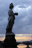Ponte Santa Trinita statue