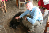 Dale and his new friend at the German Bakery in Nuevo Arenal