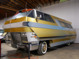 Land yacht 1971 Star Streak Motorhome built on a 455 c.i. Oldsmobile FWD Toronado platform even though it has Cadillac hubcaps.