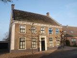 Giessen-Oudekerk, NH pastorie, 2008.jpg