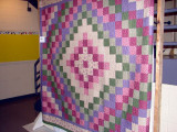 2006_quiltshow_DSC02029 (66717507).jpg