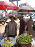 Market at Kampong Saom