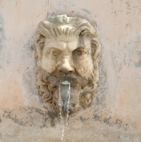 spitting, Rome
