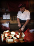 Catalán cortando cebollas